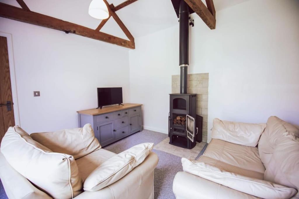 Cosy Cottage On Banks Of River Wye Foy Exterior foto