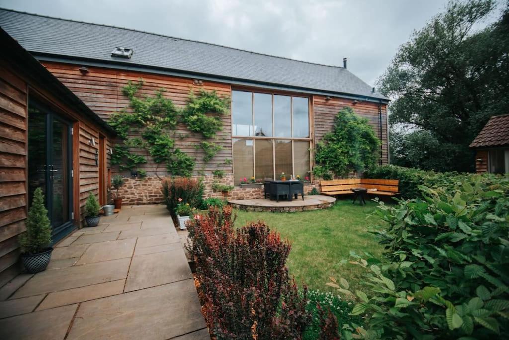 Cosy Cottage On Banks Of River Wye Foy Exterior foto